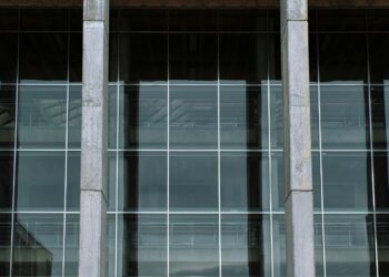 Commercial Windows Cardiff: How to Choose the Right Option for Your Project