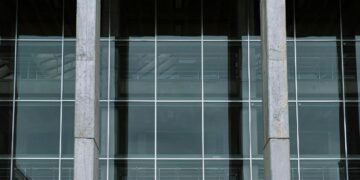 Commercial Windows Cardiff: How to Choose the Right Option for Your Project